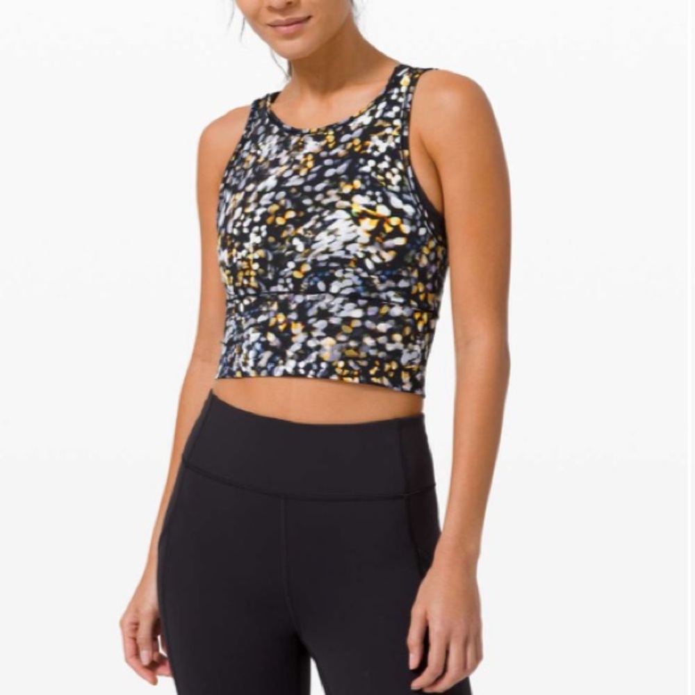 Lululemon Power Pivot Tank
Metropolis Glow Multi